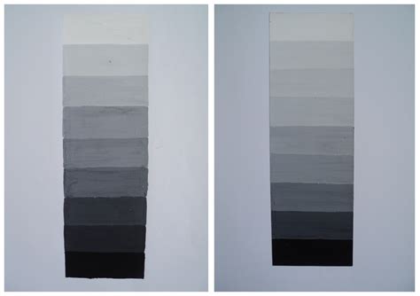 Una trama de negro al 50 % da un gris intermedio entre el blanco y el negro. Colores everywhere: Escala de Grises
