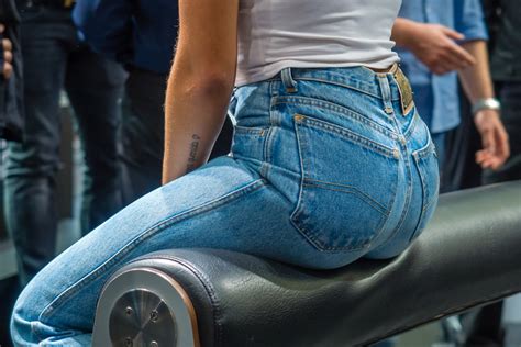girls butt in jeans pictures download free images on unsplash