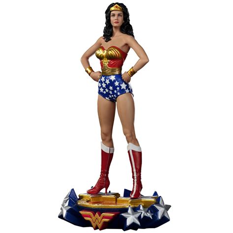 Dc Comics Wonder Woman Lynda Carter Art Scale Figure Multicolor Have A Break Have A Shopping