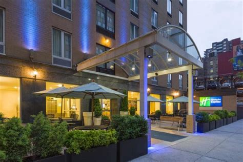 Offering a terrace, a restaurant and a gym, holiday inn essen city centre is set close to limbecker platz shopping mall. Holiday Inn Express New York City—Chelsea | Manhattan, NY ...