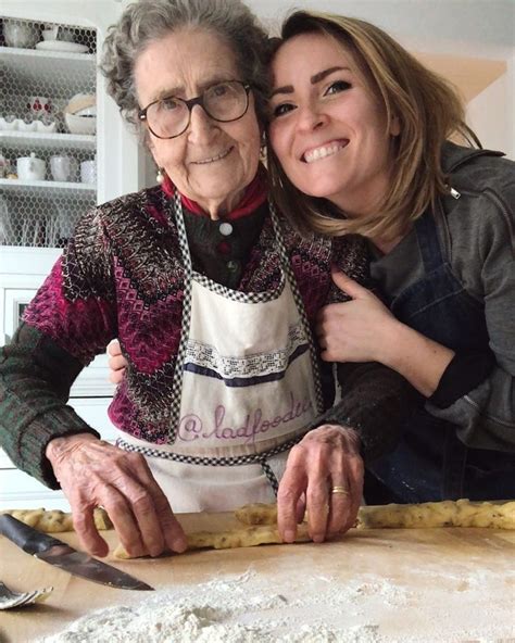 I Tozzetti Di Nonna Cecilia Tutta Questione Di Tostatura Laddicted Ricette Per Biscotti