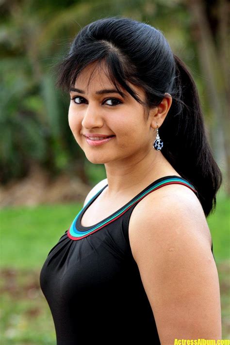 Poonam Hot Pics Kajal Agarwal Bra Bollywood Indian Actress Recent