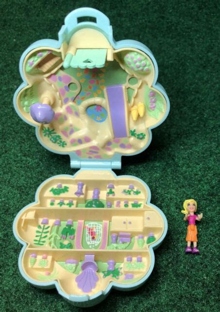Vintage Bluebird Polly Pocket 1990 Midges Flower Shop Compact With