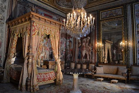 Renaissance Style Bedroom Layout Fontainebleau Royal Castles Unesco