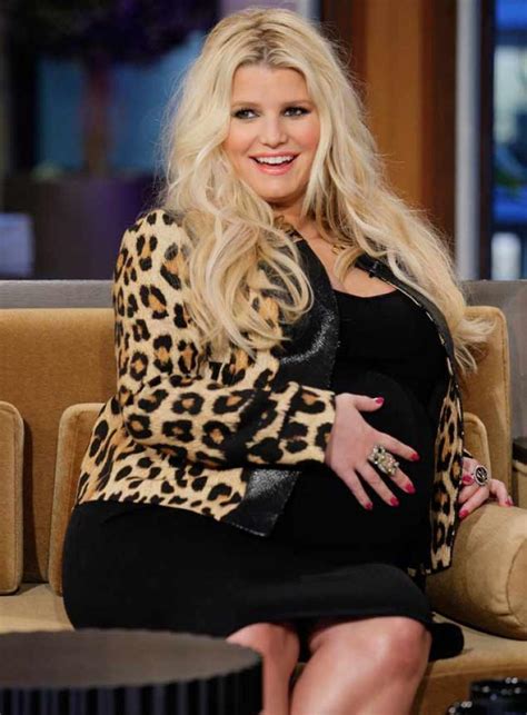 jessica simpson pregnant again report ny daily news