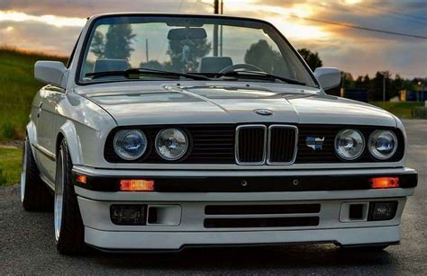 E30 Convertible White Alpine White 1989 Bmw 325i Is A Lovely