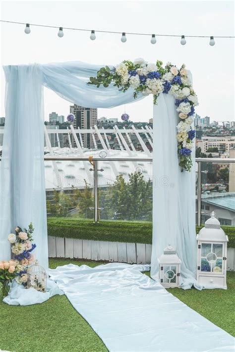 Wedding Arch On The Roof In The Downtown Of The Megapolis Under The