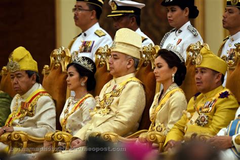 Pada isnin, 24 april 2017 bersamaan 27 rejab 1438h, telah berlangsungnya majlis pertabalan sultan muhammad ke v sebagai yang dipertuan agong malaysia ke 15 di istana negara, kuala lumpur. Yang di-Pertuan Agong ke-15 ditabal penuh istiadat ...