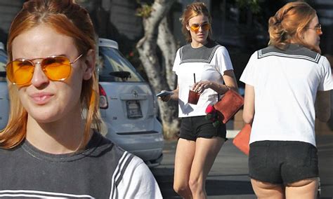 Tallulah Willis Flashes Her Bottom In Short Shorts In La Daily Mail