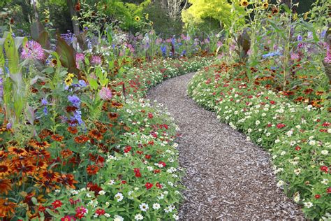 See reviews and photos of gardens in clarendon hills, illinois on tripadvisor. Beautiful and Functional Flower Garden Paths