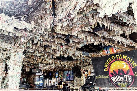 World Famous Willie Ts In Key West Photograph By John Rizzuto Fine