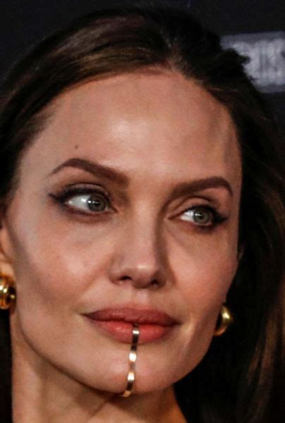 Angelina Jolie Se Robó Todas Las Miradas En La Alfombra Roja Fotos Kihi Estilos