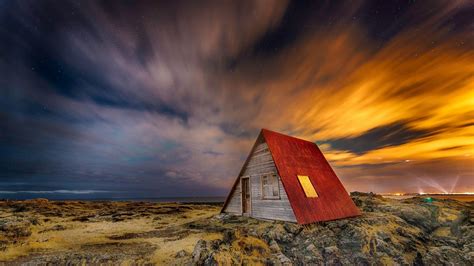 House In Iceland Hd Wallpaper Background Image