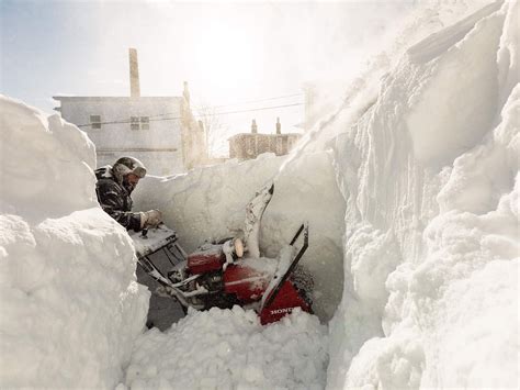 Must Watch Time Lapse Footage Of Record Breaking Blizzard In Canada