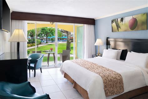 Jewel Runaway Bay Beach And Golf Resort All Inclusive Resort