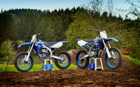 Download, share or upload your own one! Download wallpapers Yamaha YZ450F, 4k, 2018 bikes ...