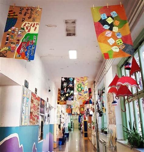 25 Wonderful Ways To Make School Hallways Positive And Inspiring