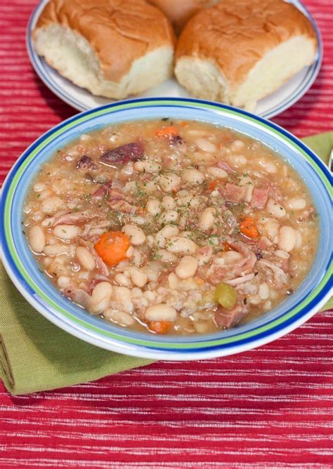Navy beans could be a good substitute. Slow Cooker Ham & White Bean Soup Recipe | Recipe | Bean ...