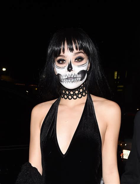 Hailee Steinfeld Just Jareds Annual Halloween Party In Los Angeles