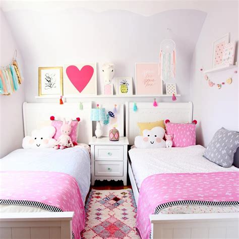 10 Small Shared Bedroom Ideas For Sisters