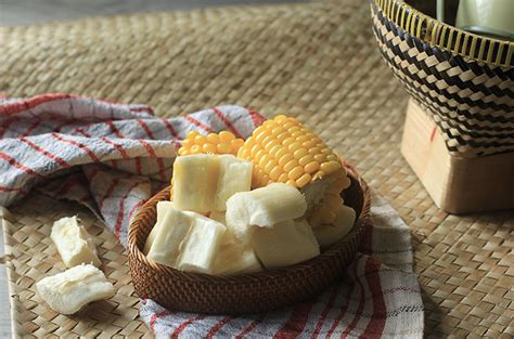 Apa saja kategori makanan pokok yang menjadi bagian dari 4 sehat 5 sempurna ? Selain Nasi, Ini 4 Makanan Pokok Khas Indonesia