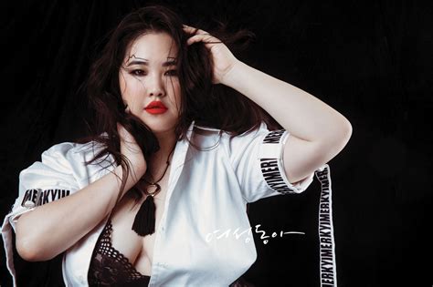 Plus Size Model Vivian Geeyang Kim On Tumblr