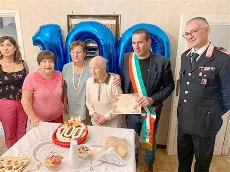 Ariccia Nonna Adriana Spegne Candeline Per Lei Gli Auguri Anche