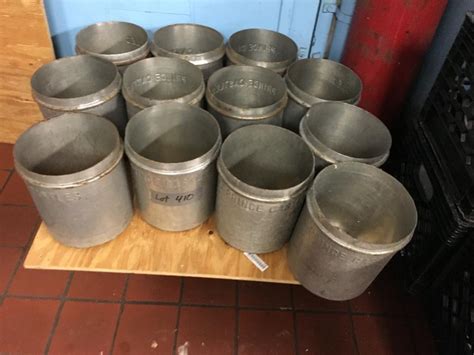 Finding the right container to store the ice cream. 1930s-1950s metal ice cream containers | Antiques Board