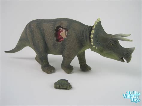 1993 Kenner Jurassic Park Triceratops Jp08 1d