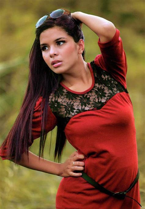 Model Cantik Star Hd Photos Indonesian Famous Foto Cewek Cantik Sexy