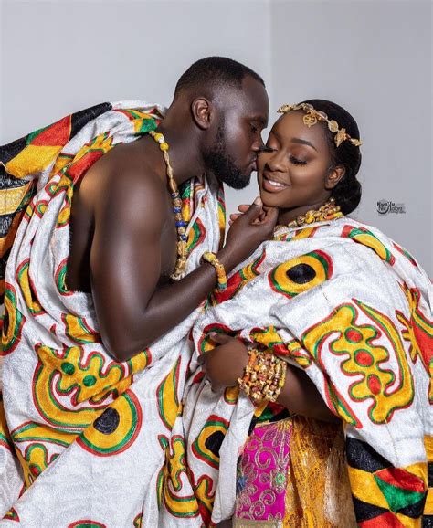The Ashanti Traditional Wedding Ghanaian Marriage Ceremony Traditionalwedding Kente