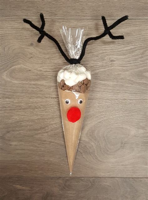 Easy To Make And Fun To Give Santa And Reindeer Hot Cocoa