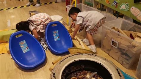 教育厅 天津市教育委员会 河北省教育厅 山西省教育厅 内蒙古教育厅 辽宁省教育厅 吉林省教育厅 黑龙江省教育厅 上海市 地市教育及考试机构 福州市教育局 厦门市教育局 莆田市教育局 三明市教育局 泉州市教育局 漳州市教育局 南平市教育局 龙岩市教育局 宁德市教育局. 安吉游戏课程在香港开花结果!