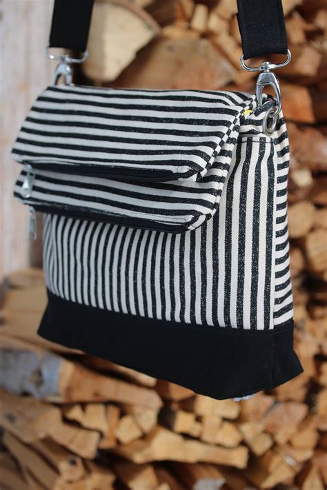 Pdf The Double Flip Shoulder Bag Emmaline Bags Inc