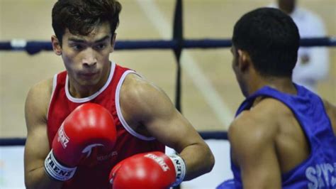 Shiva Thapa Enters Semi Finals Of National Boxing Championship India Tv