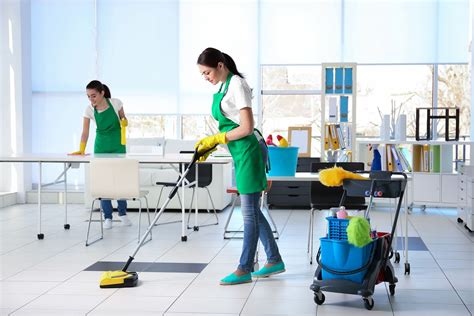 Reasons To Hire Commercial Janitorial Service Companies