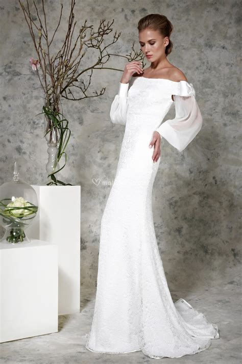 L'abito da sposa, su misura o a noleggio sarà al centro del tuo matrimonio. Abiti da Sposa di Galizia Spose - SG 008 - Matrimonio.com