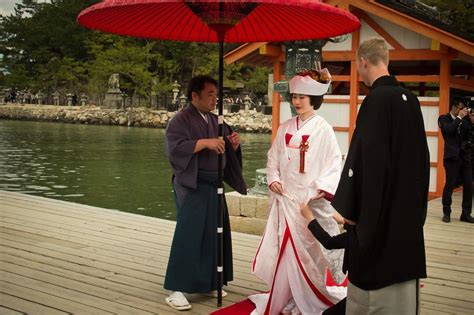 Catholic Wedding In Japan Wedding Traditions In Japan Wedding Ceremony