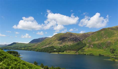 UK Lake District Buttermere Cumbria England uk on a beautiful sunny ...