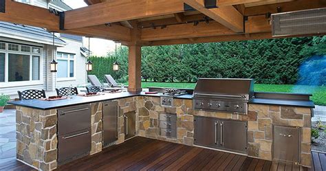 Custom Built Outdoor Kitchens And Bbq Islands Visit Our Showroom