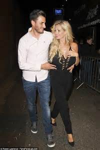 Nicola Mclean Puts Marriage Heartbreak Behind Her On Night Out Daily Mail Online