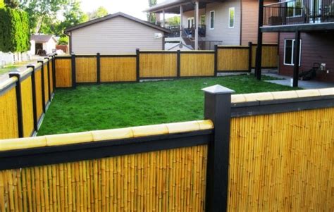 Dan bagi anda yang memiliki halaman belakang rumah yang lumayan luas, anda bisa memanfaatkannya dengan membuat sebuah kolam. Tips Aplikasi Cat Pagar Bambu Dengan Tampilan Natural Kayu ...
