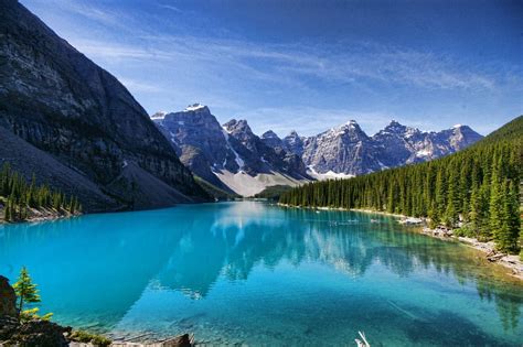 Moraine Lake Canada Best Natural Wonders In North