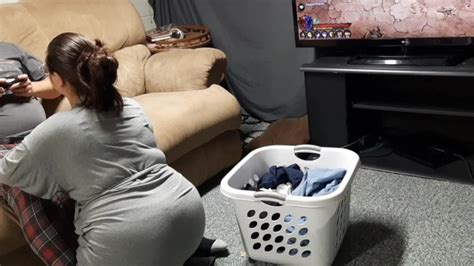 Step Mom Catches Son Playing Ps4 Games And Interrupts Him With Hand Job