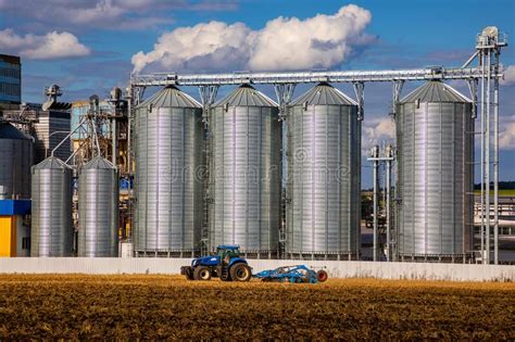 Agricultural Silos Storage And Drying Of Grains Wheat Corn Soy