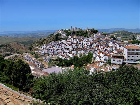 6 Glistening White Washed Villages In Málaga
