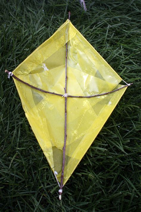 How To Make A Paper Kite Domesticspace