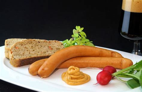 2 Kostenlose Wiener Wurst Und Wiener Würstchen Bilder Pixabay