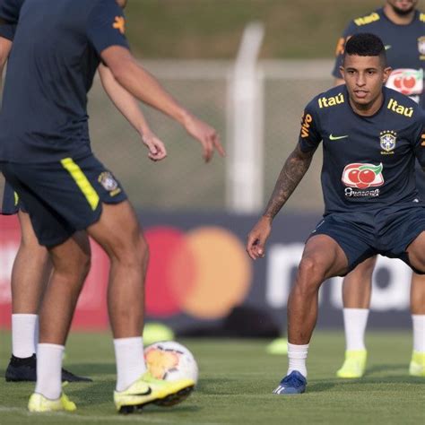 Duelo será neste sábado (5), às 16h. Seleção Brasileira Olímpica se prepara no Cairo | RW Cast