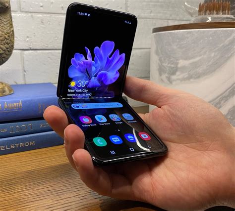 Samsung S Foldable Galaxy Z Flip Feels Like The Start Of A Revolution